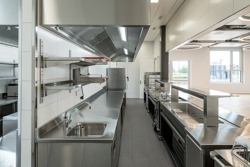 Architecture de CCHE pour le siège suisse Doka