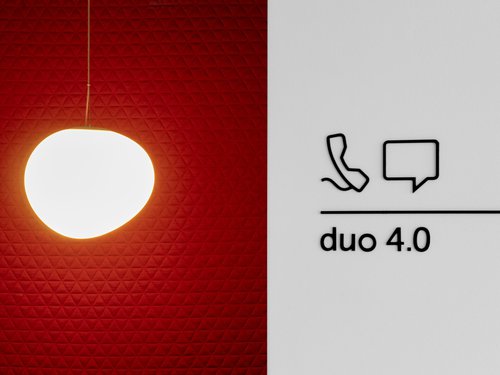 Signalétique de CCHE du bâtiment administratif du Crédit Agricole Suisse