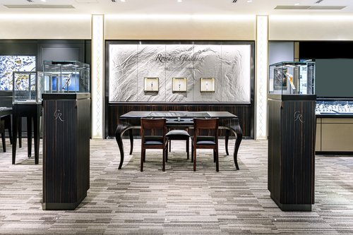 Concept de CCHE pour la boutique d'horlogerie Romain Gauthier Japon Suisse