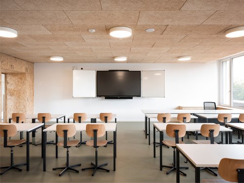 Architecture de CCHE pour le collège Mottier B Suisse