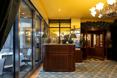 Rénovation de la Brasserie Lipp à Genève Suisse
