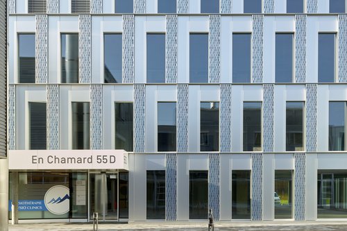 Architecture et Réalisation de CCHE pour le le bâtiment administratif Montagny II Suisse