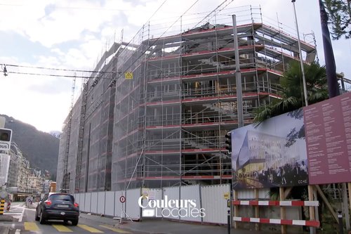 Actualité de Couleurs Locales (RTS) pour la transformation du centre de congrès 2m2c à Montreux Suisse