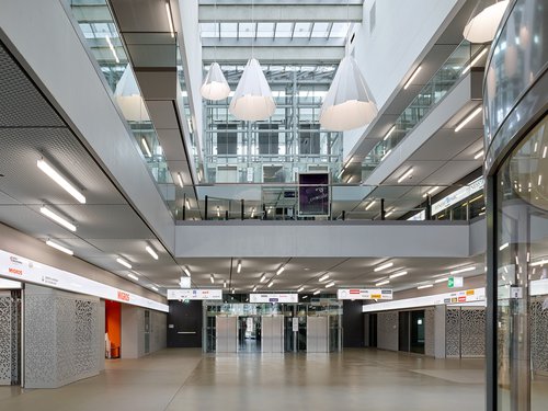 Architecture de CCHE pour le Centre Commercial Malley Lumières Suisse