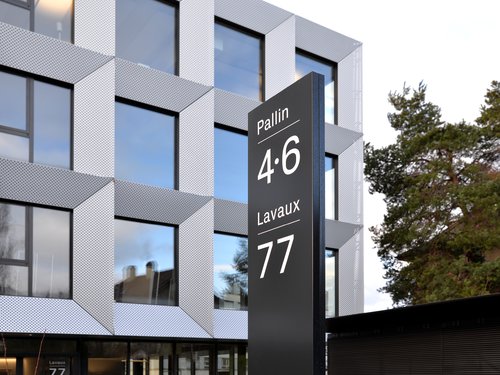 Signalétique de CCHE d'un bâtiment administratif Pallin-Panchaude Suisse