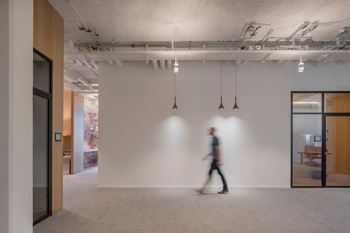 Architecture d'intérieur et transformation de CCHE pour le siège d'Incyte Biosciences International Suisse