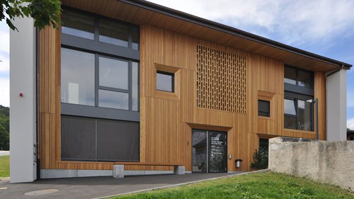 Architecture de CCHE pour le Centre communal multifonction CCM Nyon Suisse