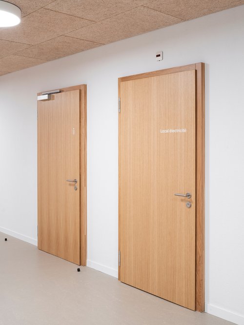 Architecture de CCHE pour le collège Mottier B Suisse