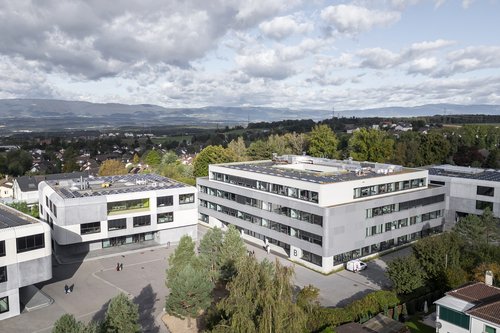Architecture de CCHE pour le collège Mottier B Suisse