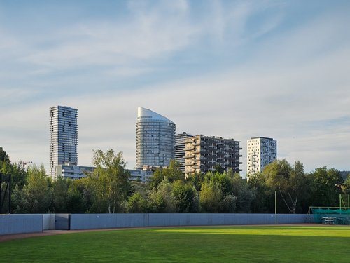 Urbanisme et architecture pour le concours Sonnentalstrasse 8