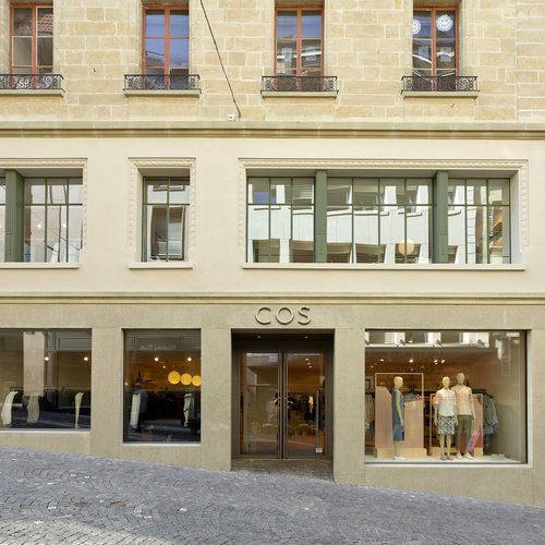 Transformation et Rénovation de CCHE d'un bâtiment à la rue de Bourg à Lausanne Suisse