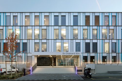 Architecture et Réalisation de CCHE pour le le bâtiment administratif Montagny I Suisse