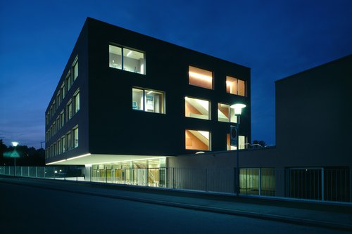 © Thomas Jantscher Architecture de CCHE pour le Collège du Cherrat à Saint-Prex Suisse