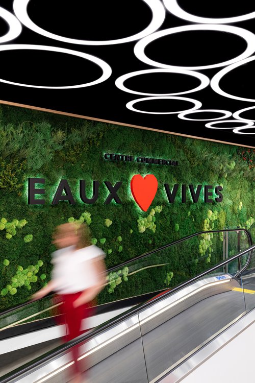 Transformation de CCHE pour le Centre commercial des Eaux-Vives Genève Suisse