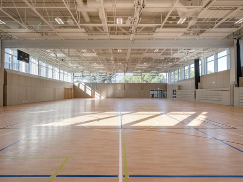 Architecture et réalisation de CCHE du Collège les Dents du Midi Suisse