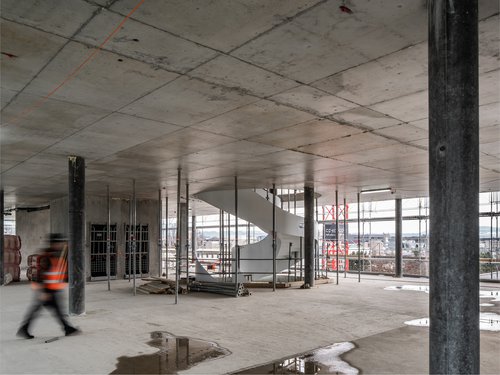 Architecture et réalisation de CCHE du bâtiment administratif The Hive 8  Suisse