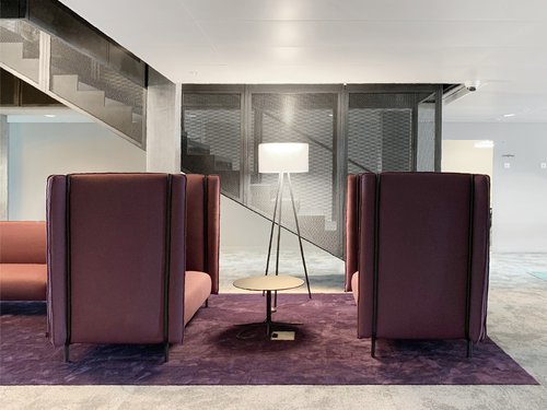 Architecture d'intérieur de CCHE du bâtiment administratif du Crédit Agricole Suisse