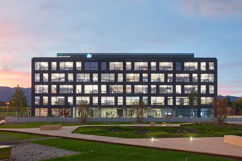 Architecture de CCHE du bâtiment administratif Headquarters HP Inc. et HP Enterprise Suisse