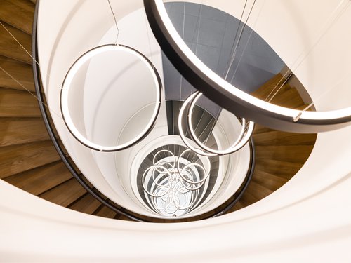 Architecture et réalisation de CCHE du bâtiment administratif The Hive 8  Suisse