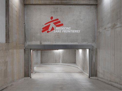 Actualité de CCHE pour la signalétique du siège de l'organisation internationale Médecins sans frontières MSF à Genève Suisse