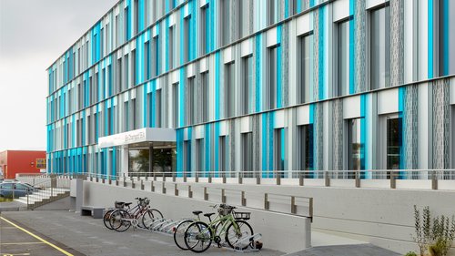 Architecture et Réalisation de CCHE pour le le bâtiment administratif Montagny I Suisse