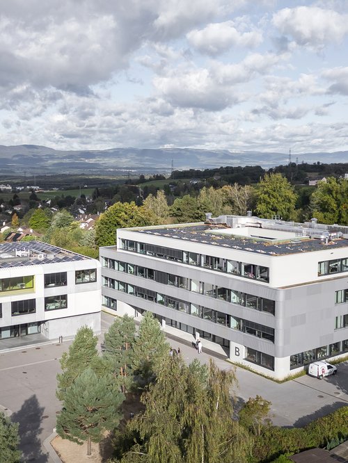 Architecture de CCHE pour le collège Mottier B Suisse