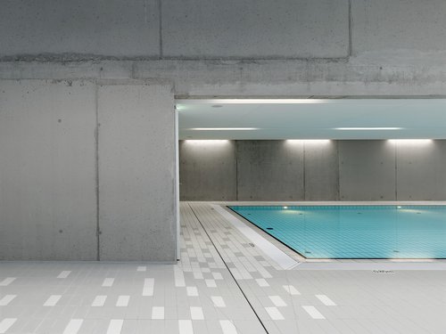 © Thomas Jantscher Architecture d'intérieur de CCHE du Centre sportif GEMS World Academy Suisse