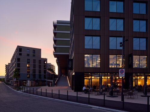 © Leo Fabrizio Architecture et Réalisation de CCHE pour le Quartier résidentiel à Bussigny Côté Gare Suisse