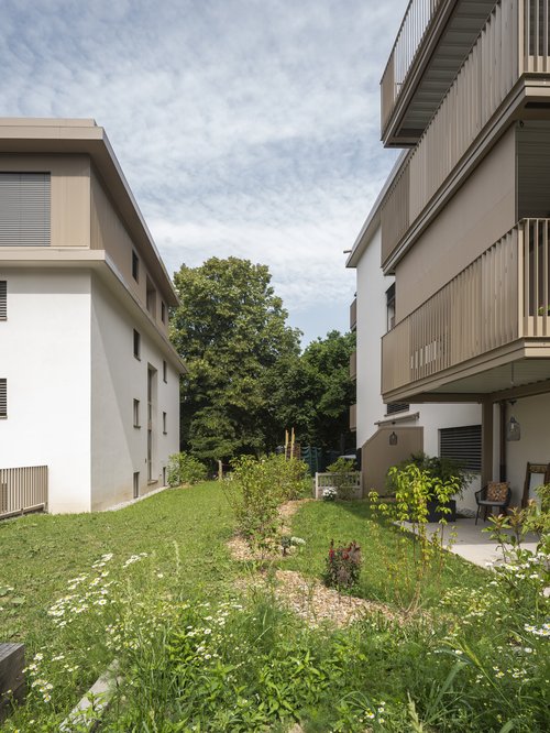 © Hiris Images Transformation de CCHE pour Boulevard de la Forêt 1 Pully Suisse