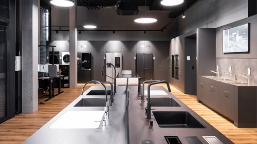 Architecture d'Intérieur de CCHE pour le Showroom Suter Inox à Crissier Suisse