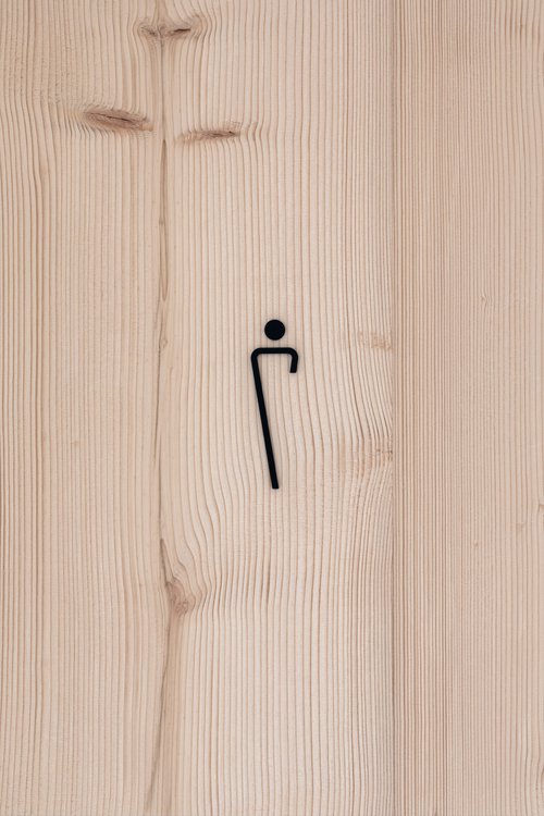 © Think Utopia Signalétique de CCHE pour Audemars Piguet