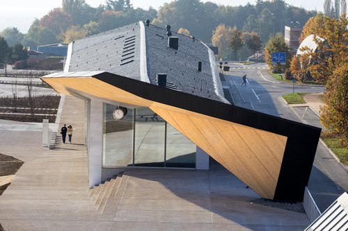 © Michel Denancé Architecture de CCHE du bâtiment public EPFL Artlab Suisse