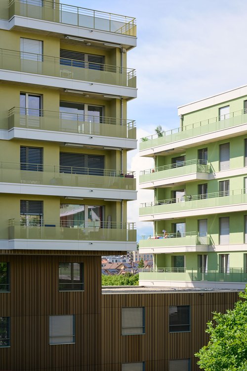© Leo Fabrizio Architecture et Réalisation de CCHE pour le Quartier résidentiel à Bussigny Côté Gare Suisse