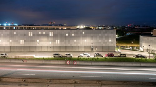 © Thomas Jantscher Facade parallele de CCHE des bâtiments Parallèle I et II Suisse