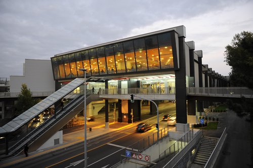 Architecture de CCHE pour l'extension du centre commercial Balexert Suisse