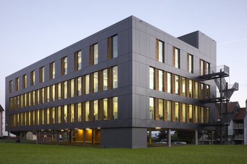 Architecture de CCHE pour l'établissement hospitalier du nord vaudois Easy day Suisse