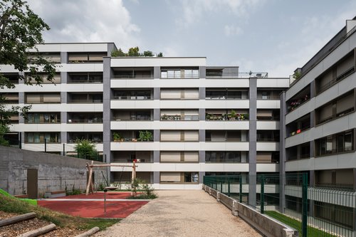 Transformation de CCHE pour le projet de rénovation et d'assainissement Sablons à Neuchâtel Suisse