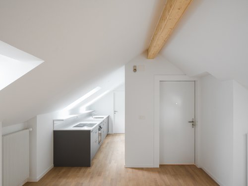 Transformation de CCHE pour Ancienne douane à Lausanne Suisse