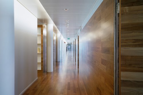 Architecture d'intérieur de CCHE pour le bâtiment administratif de Ferring Suisse