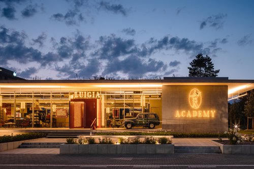 Architecture de CCHE pour le Centre de formation Luigia Academy Suisse