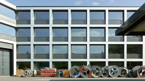 Architecture de la Romande Energie par CCHE