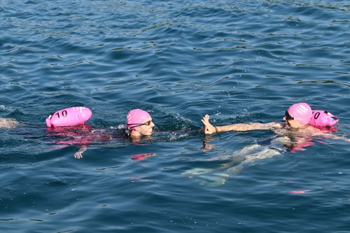 Actualité de CCHE pour La participation à swim4lemanhope 2026 avec la team CCHE-PC Suisse