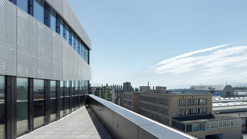 © Thomas Jantscher Architecture de CCHE du bâtiment administratif Flumeaux 41 Suisse