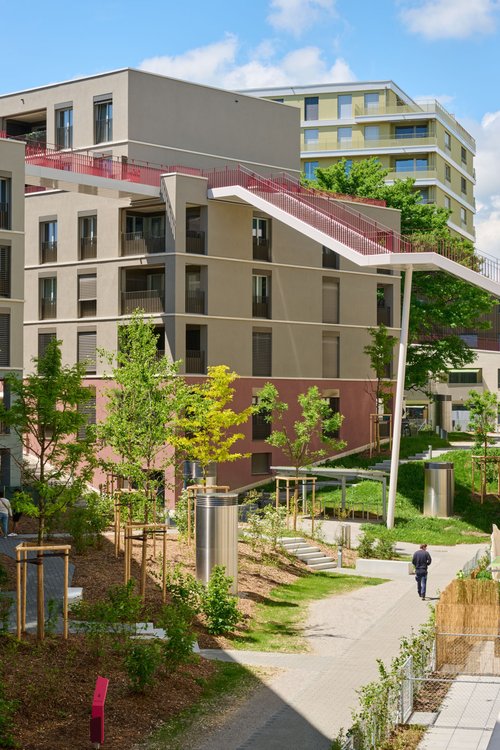 © Leo Fabrizio Architecture et Réalisation de CCHE pour le Quartier résidentiel à Bussigny Côté Gare Suisse