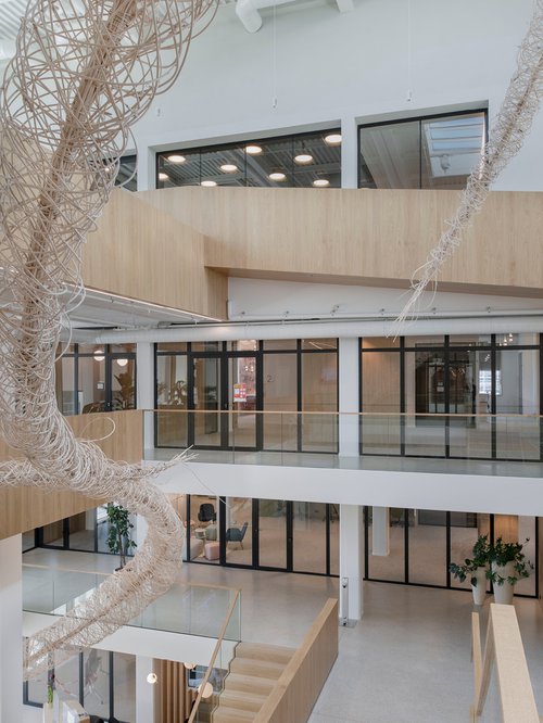 Architecture d'intérieur et transformation de CCHE pour le siège d'Incyte Biosciences International Suisse