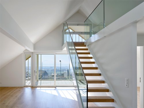 Architecture de CCHE pour un bâtiment de logements et de surfaces commerciales Suisse