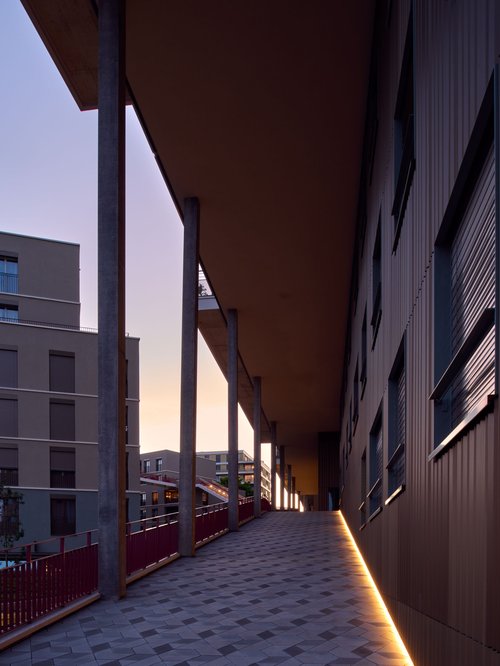 © Leo Fabrizio Architecture et Réalisation de CCHE pour le Quartier résidentiel à Bussigny Côté Gare Suisse