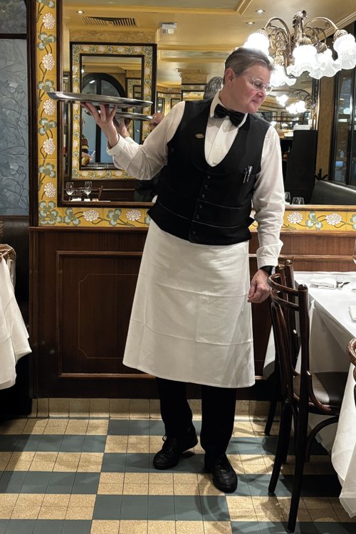 Rénovation de la Brasserie Lipp à Genève Suisse