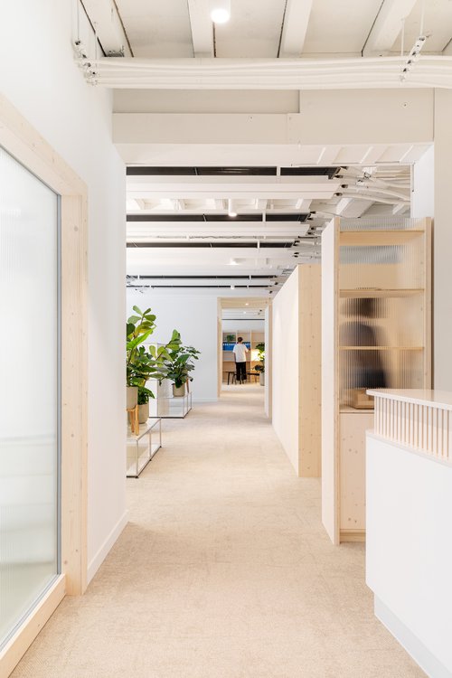 Architecture et réalisation de CCHE pour le nouveau bureau CCHE Genève Suisse