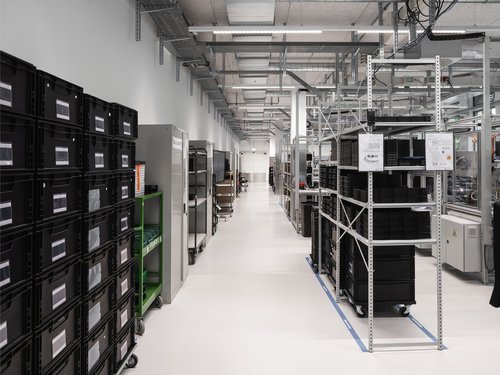 Architecture et réalisation de CCHE du bâtiment administratif The Hive 8  Suisse